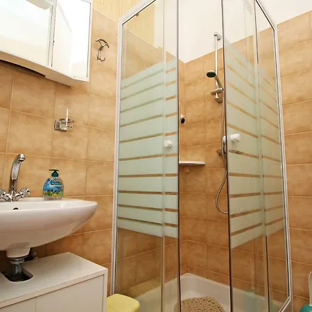 Mare With Sea View Apartamento