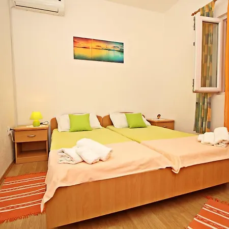 Mare With Sea View Apartamento Sali